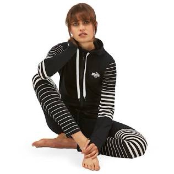 NWOT RARE Mons Royale Monsie icon wool base layer union suit jumpsuit apres ski - Picture 6 of 7